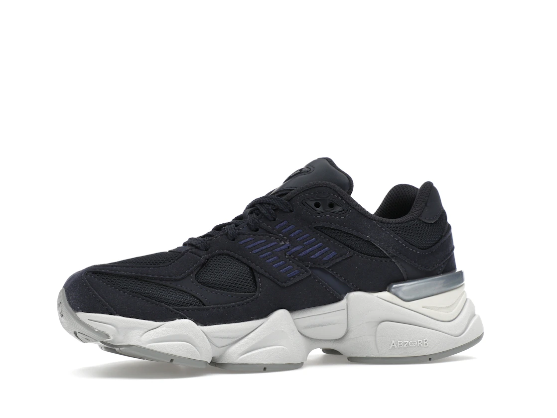 Vue 17 de New Balance 9060 Eclipse Navy (GS)