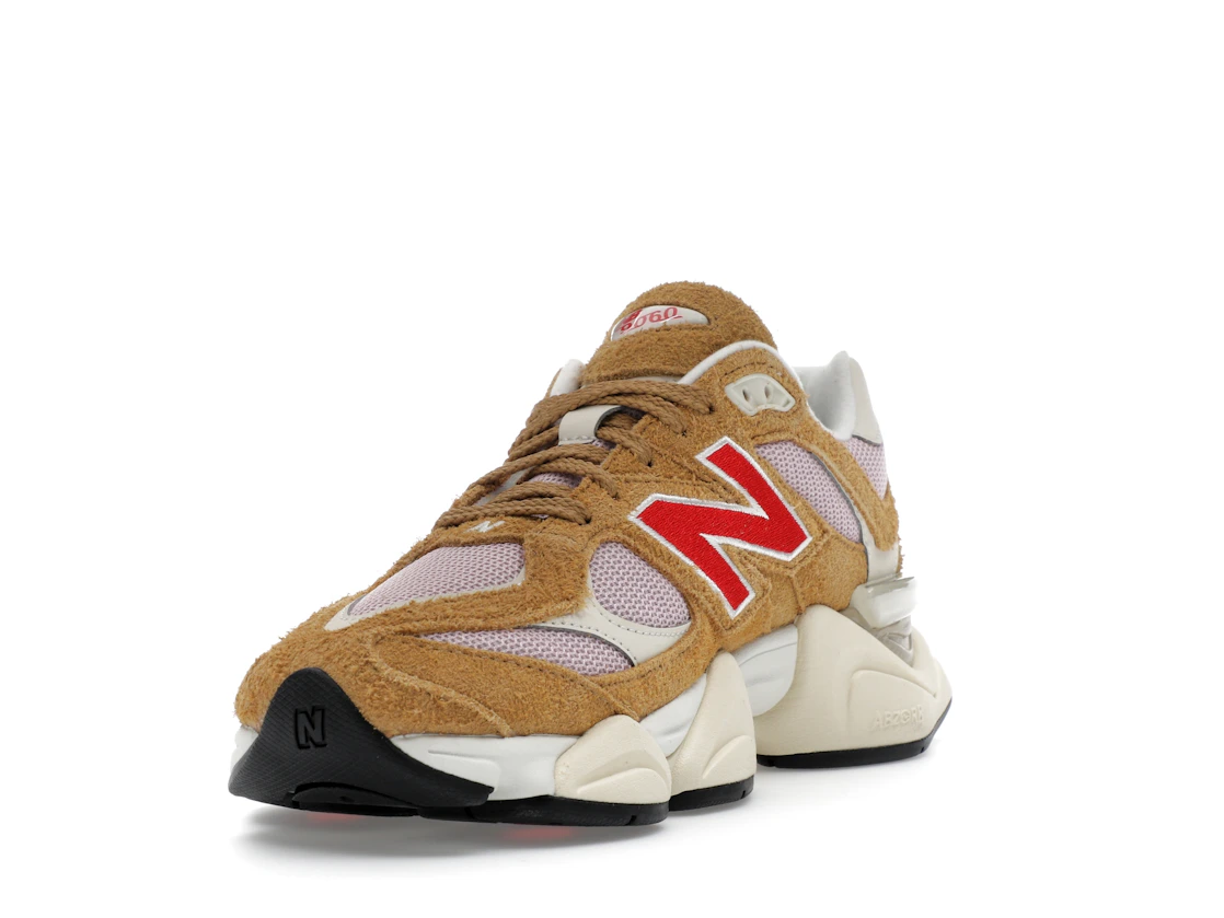 Vue 13 de New Balance 9060 Great Plains True Red