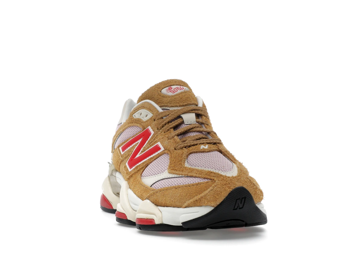 Vue 8 de New Balance 9060 Great Plains True Red