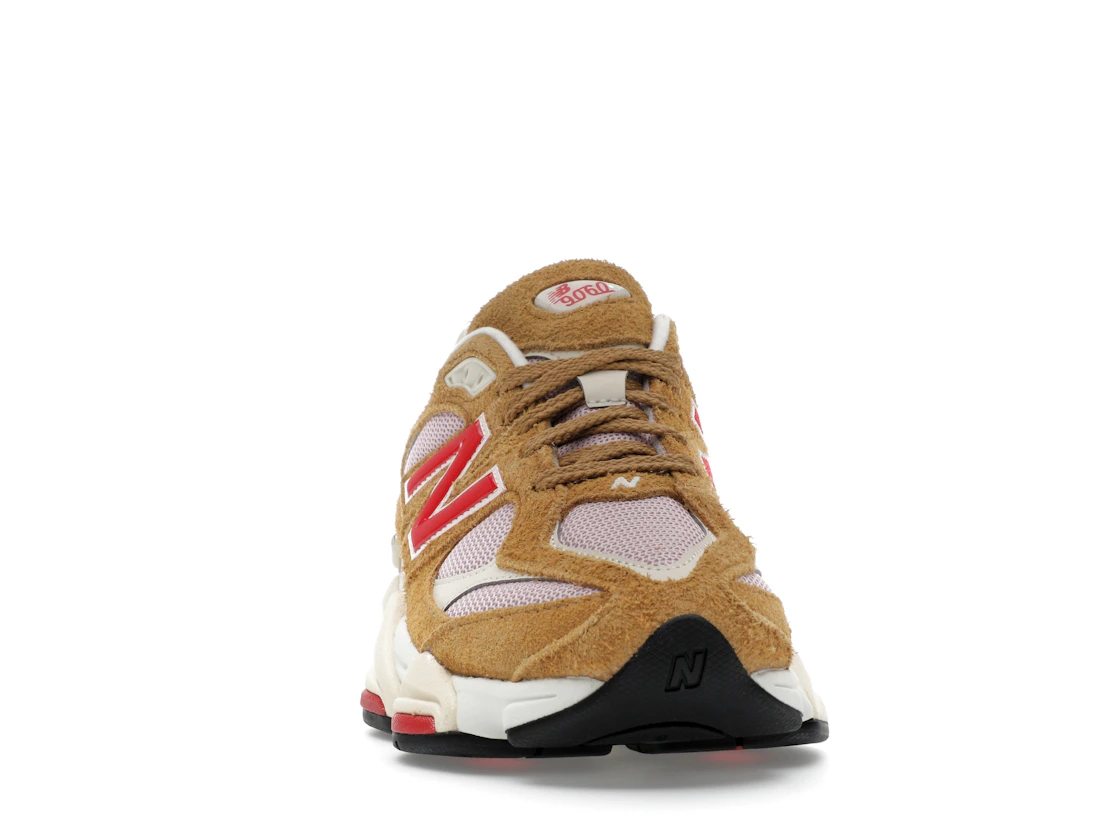 Vue 9 de New Balance 9060 Great Plains True Red