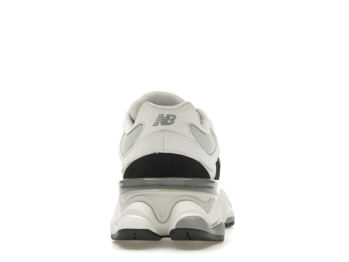 Vue 28 de New Balance 9060 Grey Jet Black