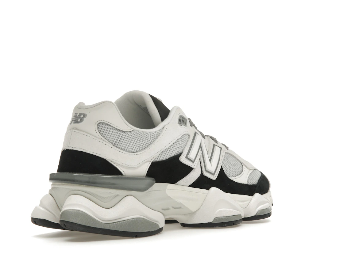Vue 32 de New Balance 9060 Grey Jet Black