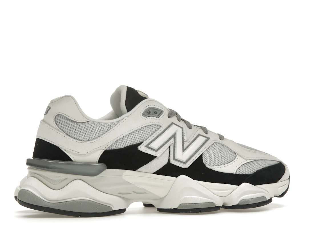 Vue 35 de New Balance 9060 Grey Jet Black