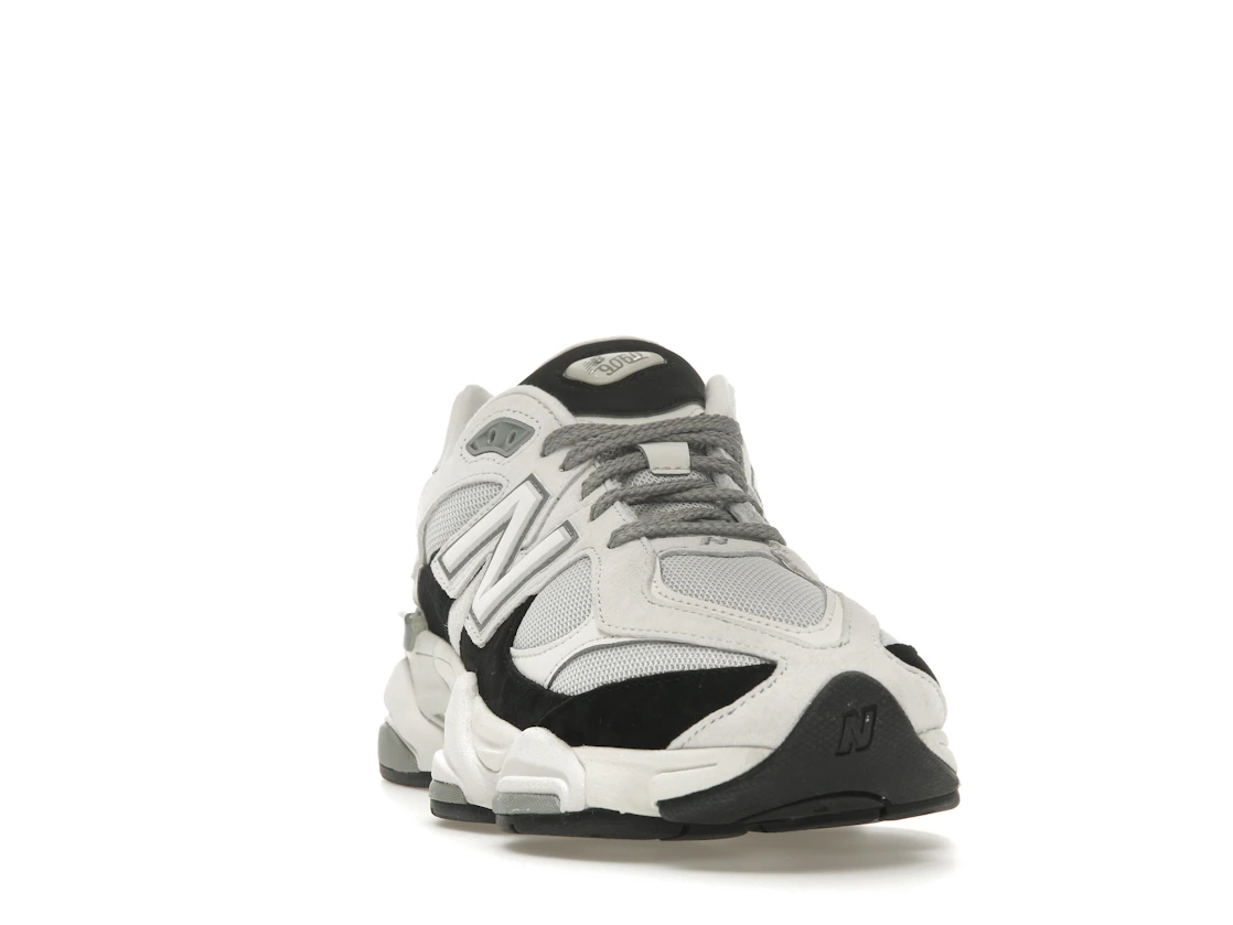 Vue 8 de New Balance 9060 Grey Jet Black