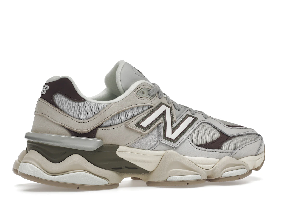 Vue 35 de New Balance 9060 Grey Matter Timberwolf