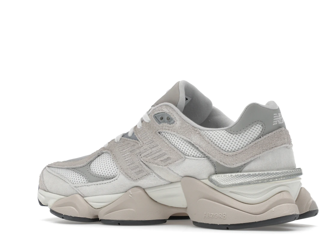 Vue 22 de New Balance 9060 Grey