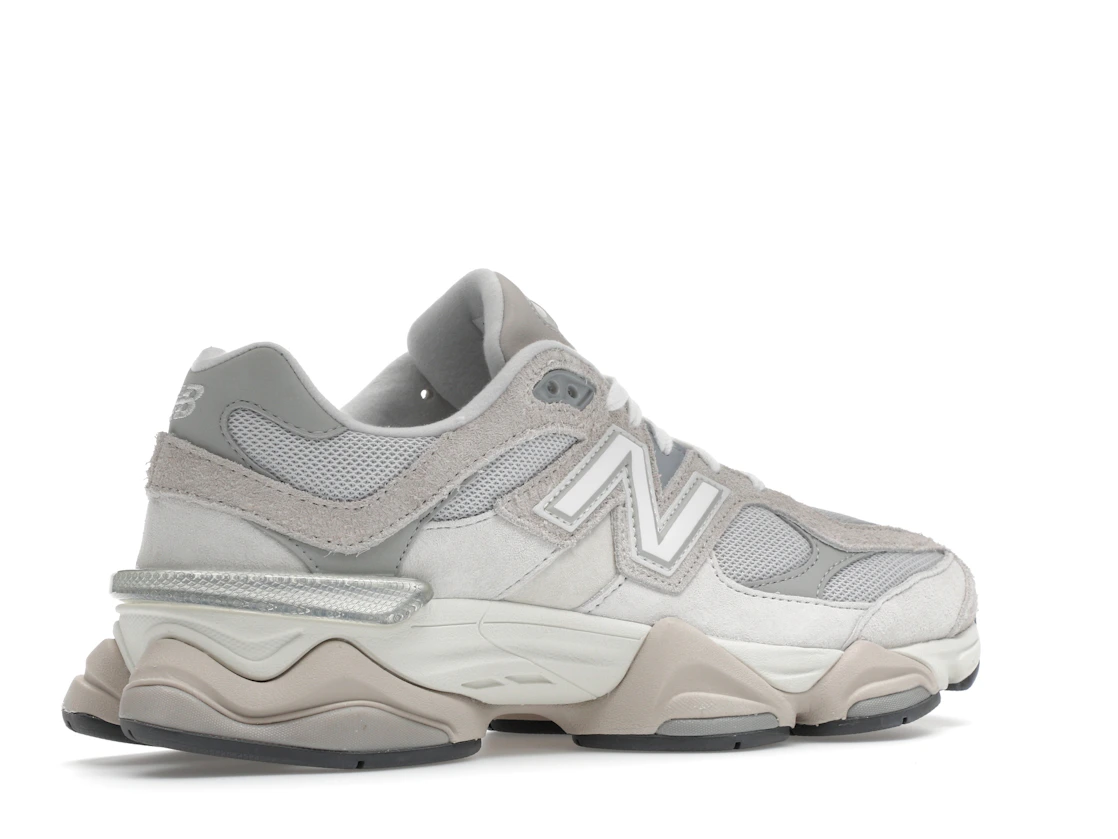 Vue 34 de New Balance 9060 Grey