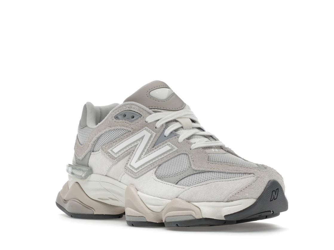 Vue 6 de New Balance 9060 Grey
