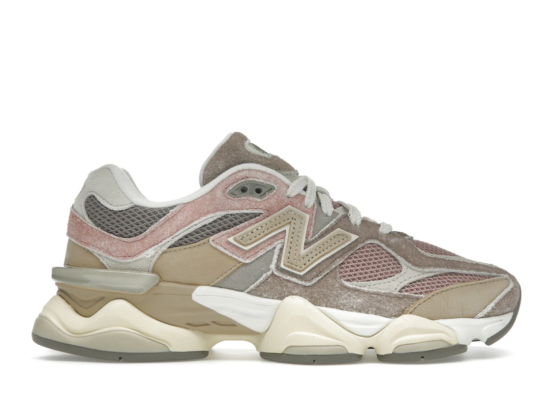 Vue 1 de New Balance 9060 Landslide Mushroom