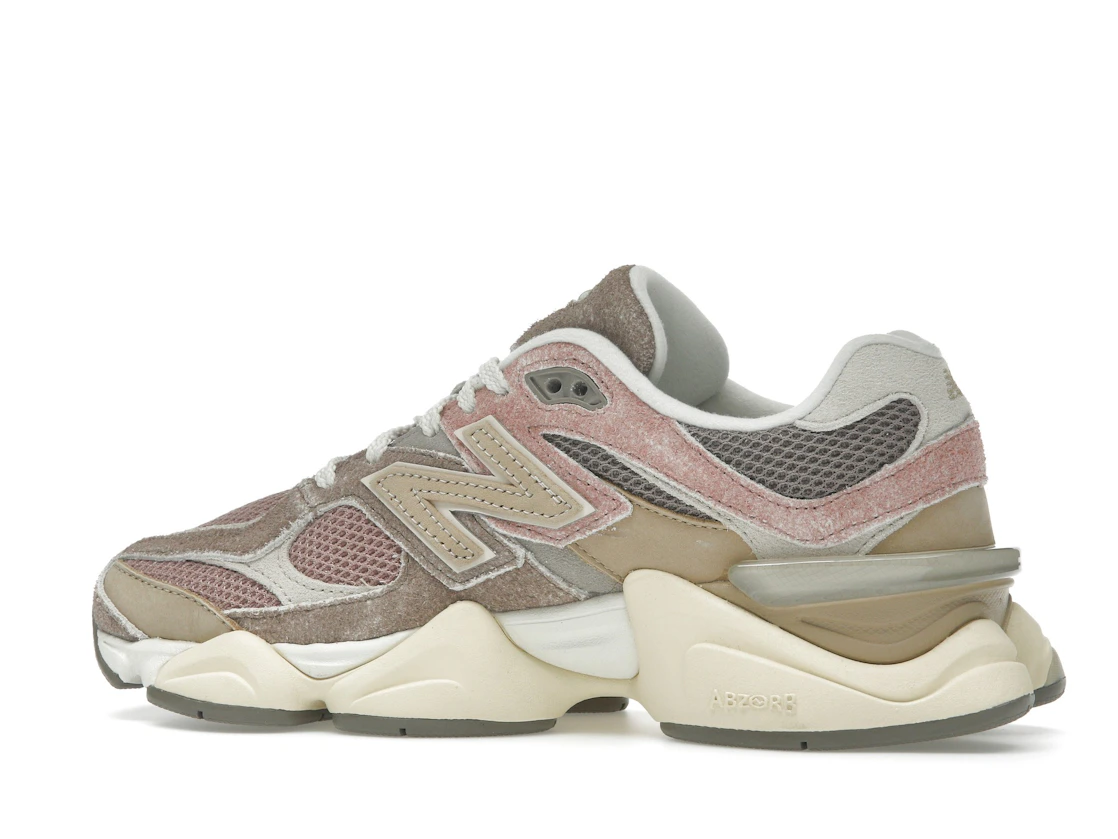Vue 21 de New Balance 9060 Landslide Mushroom