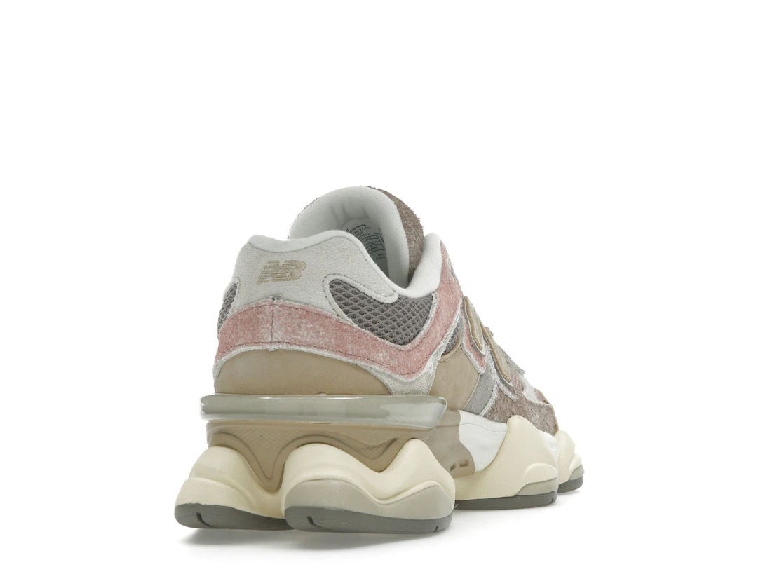 Vue 30 de New Balance 9060 Landslide Mushroom