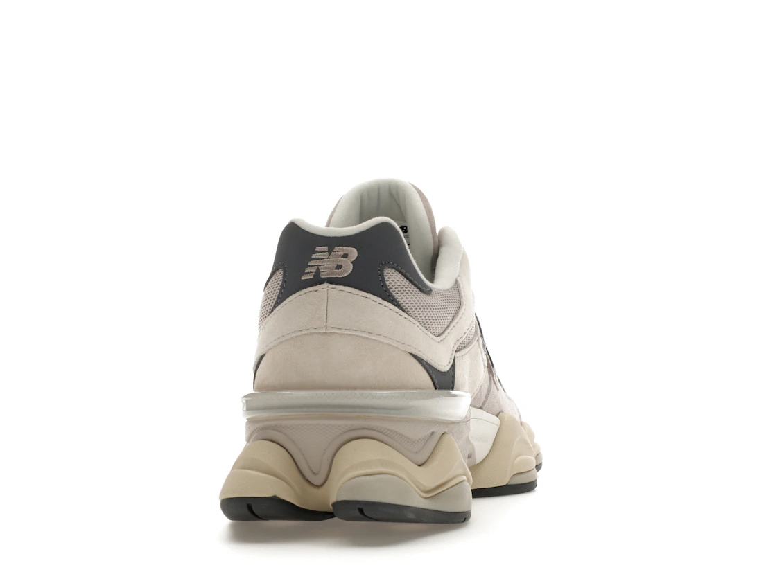 Vue 29 de New Balance 9060 Moonrock Linen