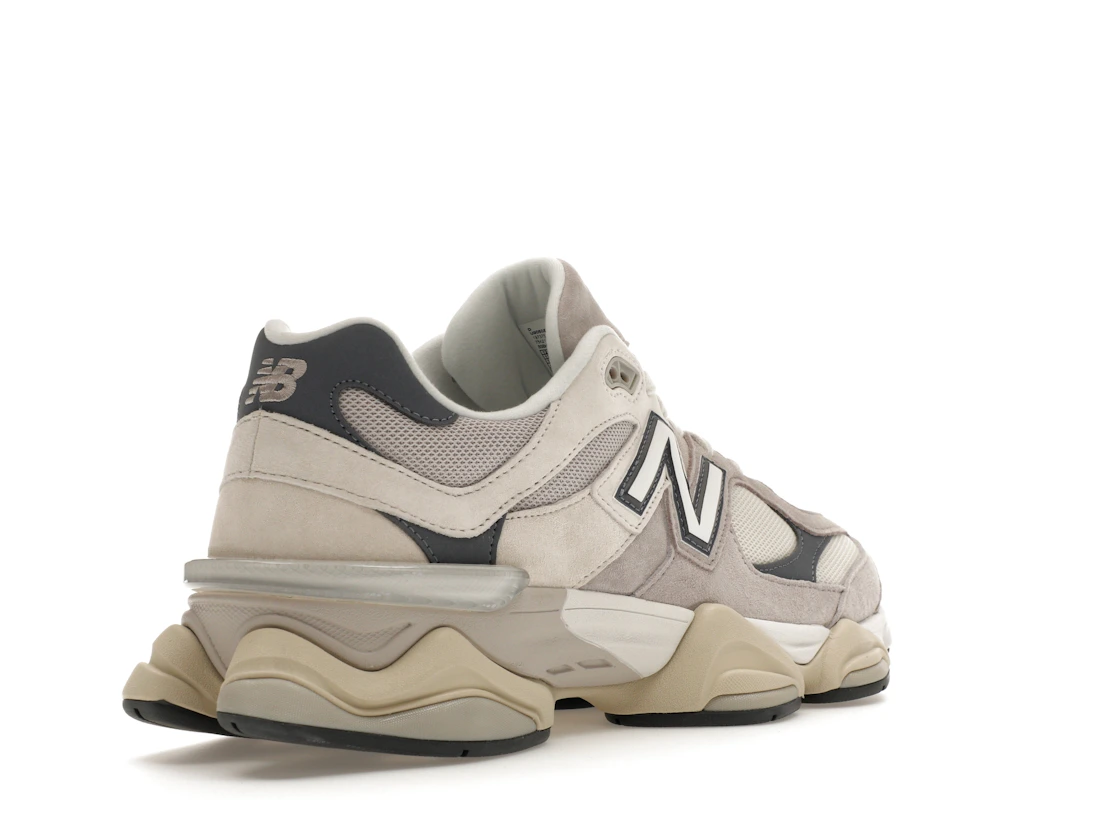 Vue 32 de New Balance 9060 Moonrock Linen