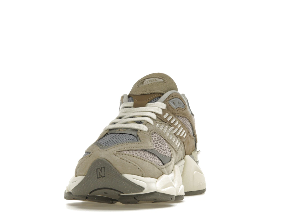 Vue 12 de New Balance 9060 Mushroom Aluminum
