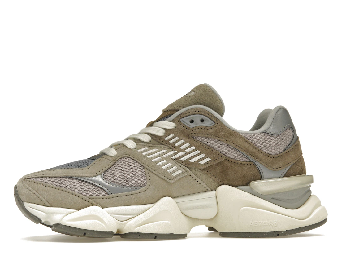 Vue 18 de New Balance 9060 Mushroom Aluminum