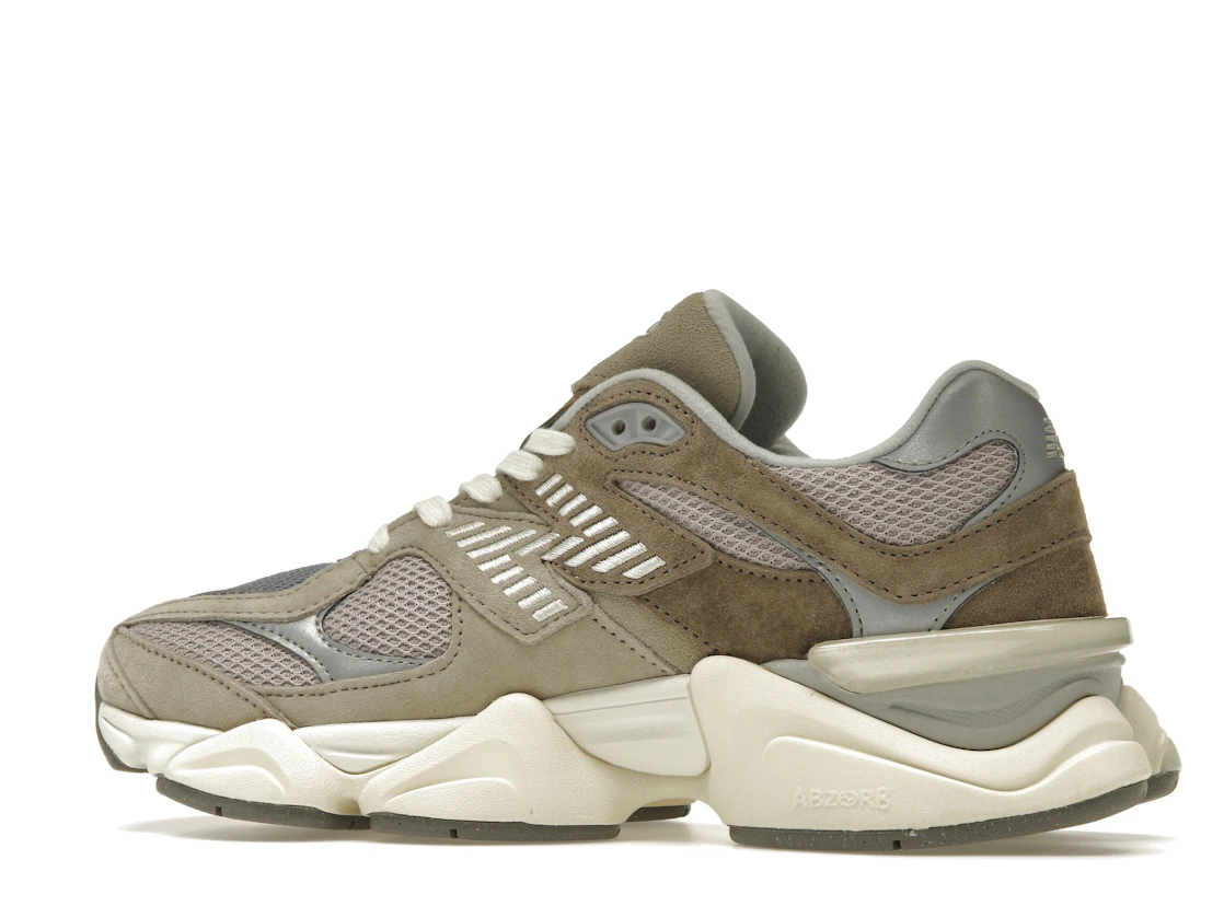 Vue 21 de New Balance 9060 Mushroom Aluminum