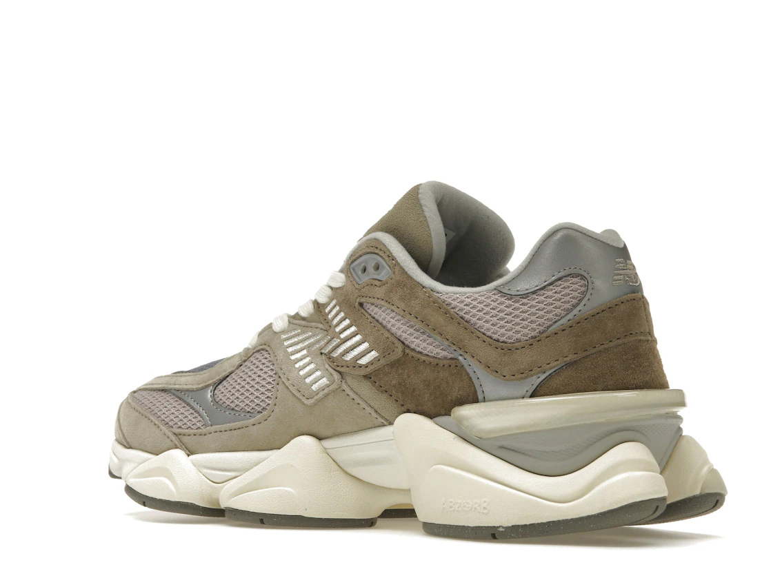 Vue 23 de New Balance 9060 Mushroom Aluminum