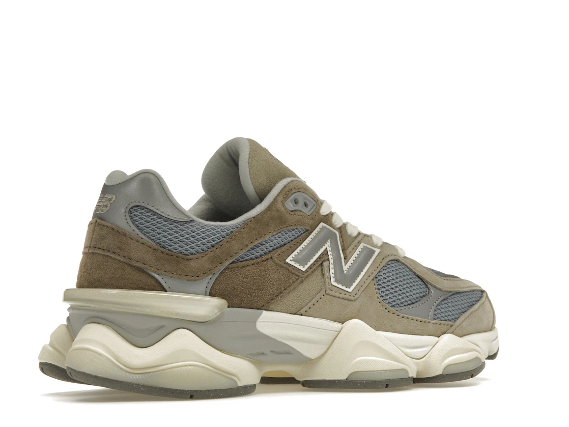 Vue 34 de New Balance 9060 Mushroom Aluminum