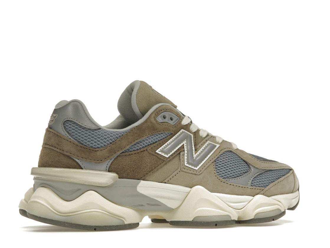 Vue 35 de New Balance 9060 Mushroom Aluminum