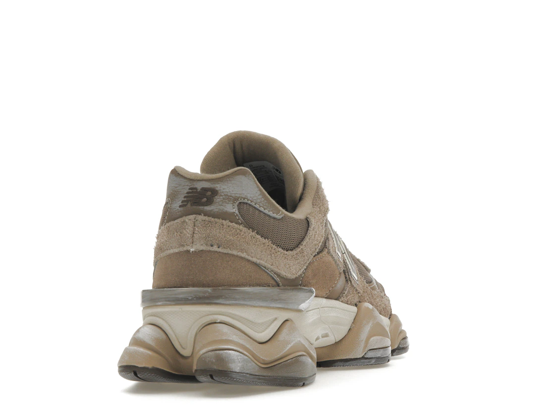 Vue 30 de New Balance 9060 Mushroom Timberwolf