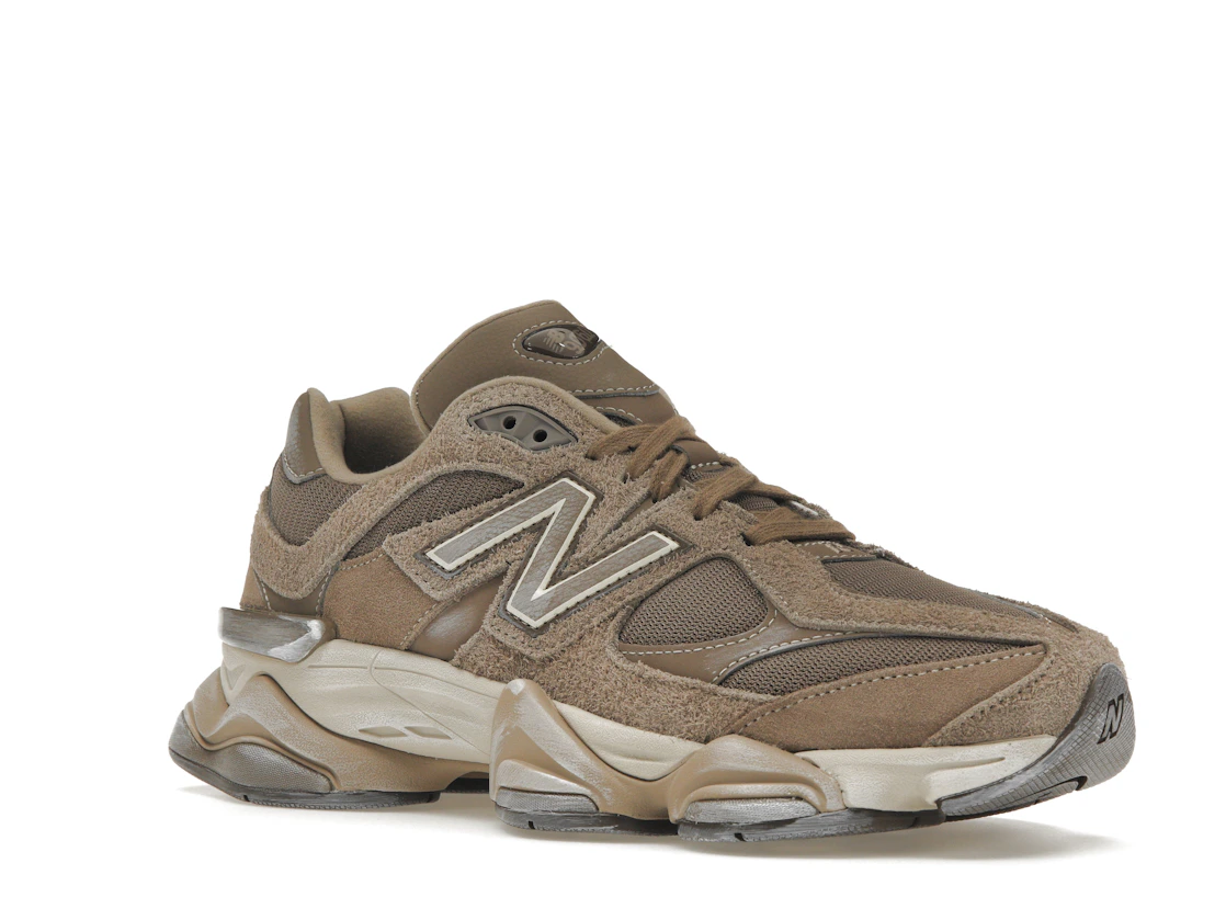 Vue 5 de New Balance 9060 Mushroom Timberwolf