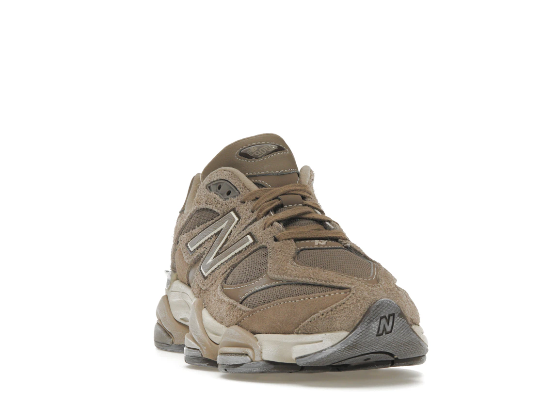Vue 8 de New Balance 9060 Mushroom Timberwolf