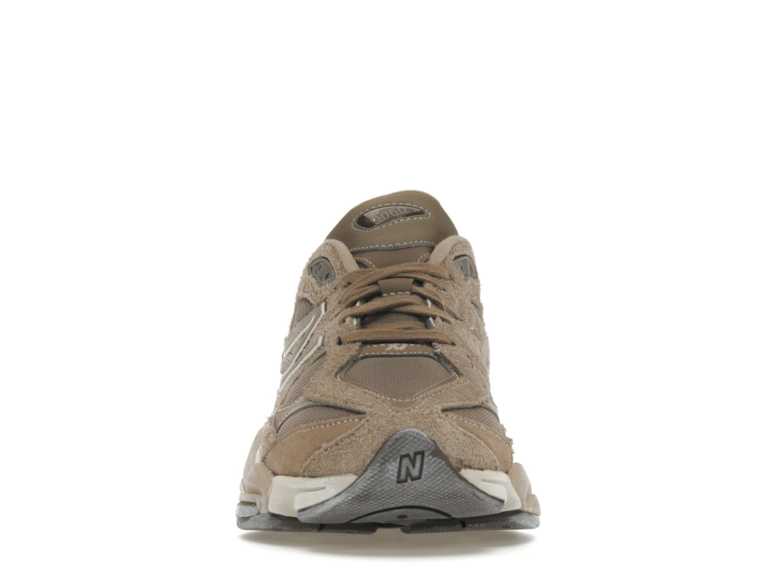 Vue 10 de New Balance 9060 Mushroom Timberwolf