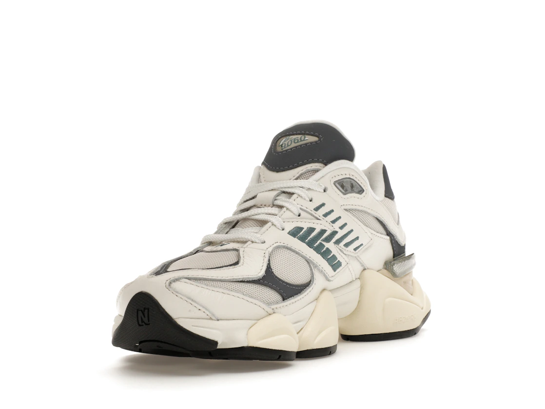 Vue 13 de New Balance 9060 New Spruce