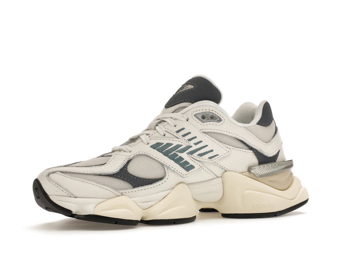 Vue 16 de New Balance 9060 New Spruce