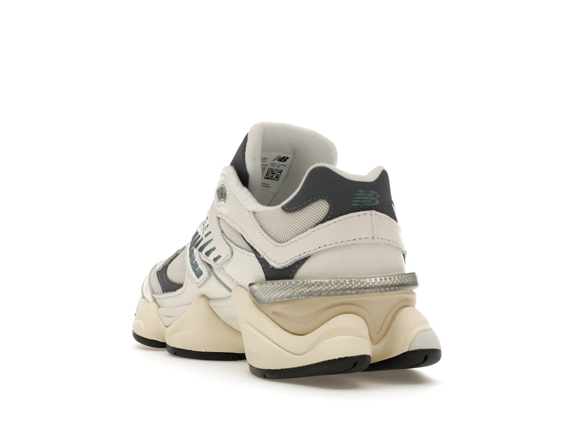 Vue 25 de New Balance 9060 New Spruce