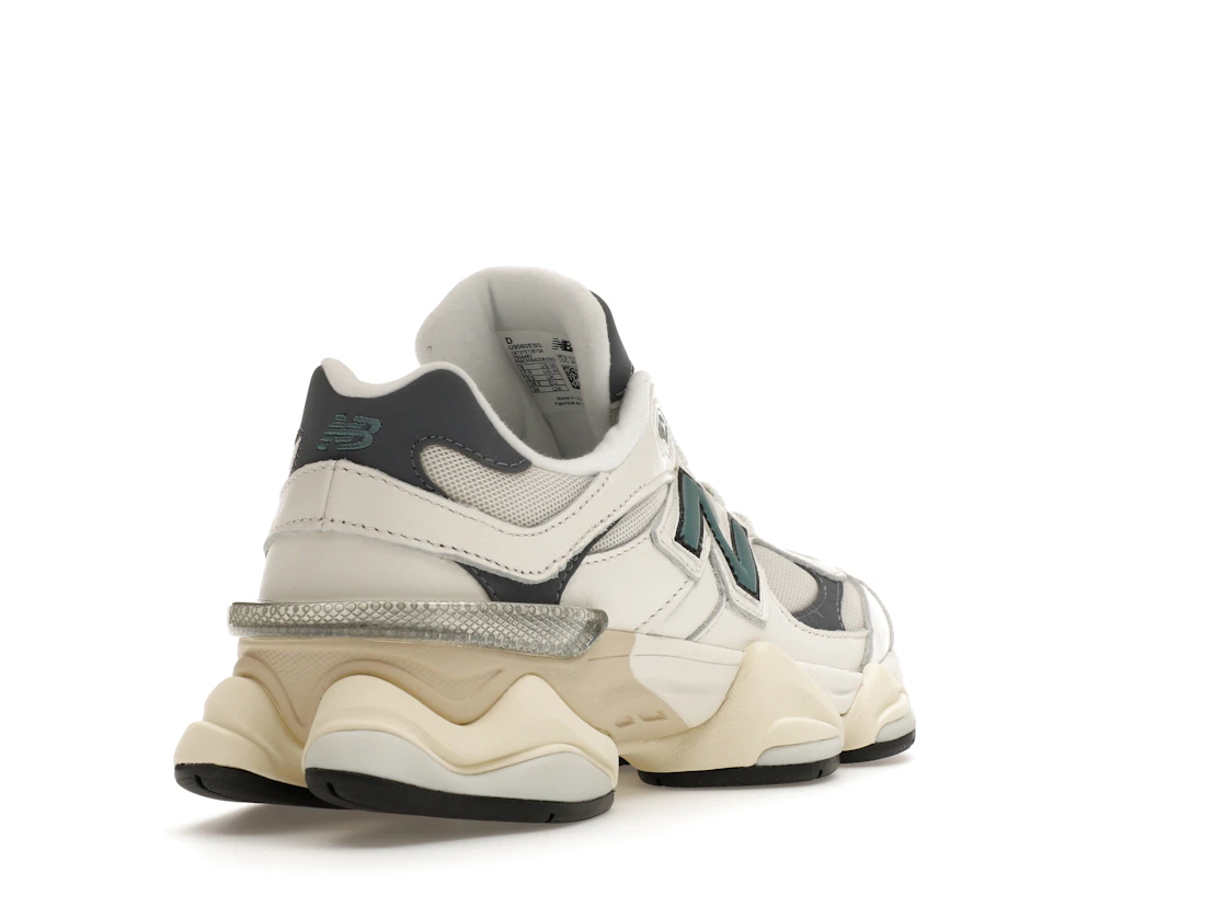 Vue 31 de New Balance 9060 New Spruce