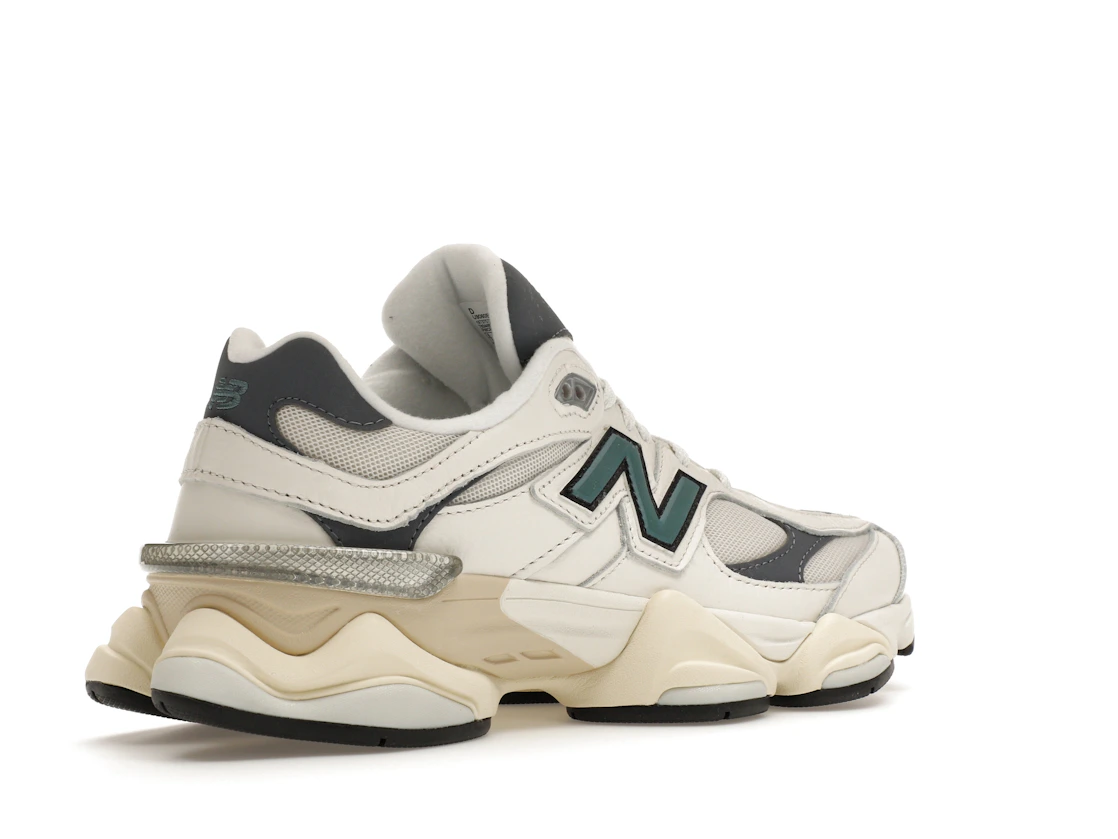 Vue 33 de New Balance 9060 New Spruce