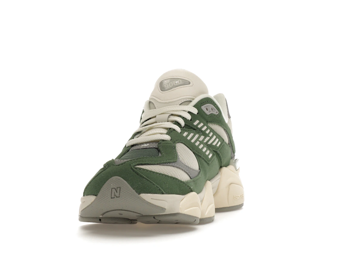 Vue 12 de New Balance 9060 Nori (GS)