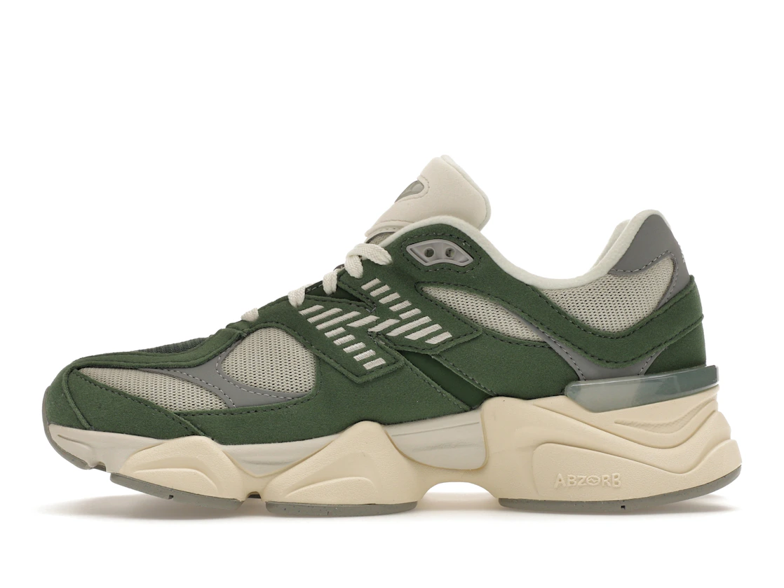 Vue 19 de New Balance 9060 Nori (GS)