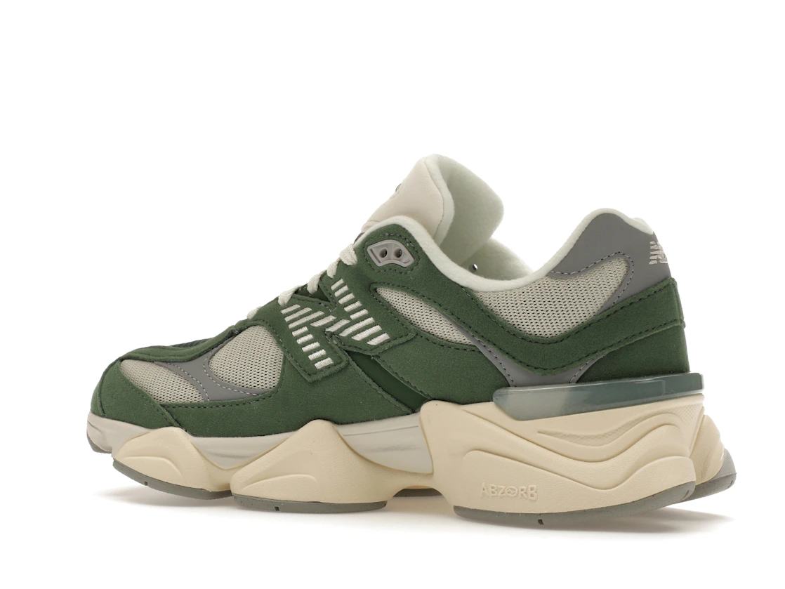 Vue 22 de New Balance 9060 Nori (GS)