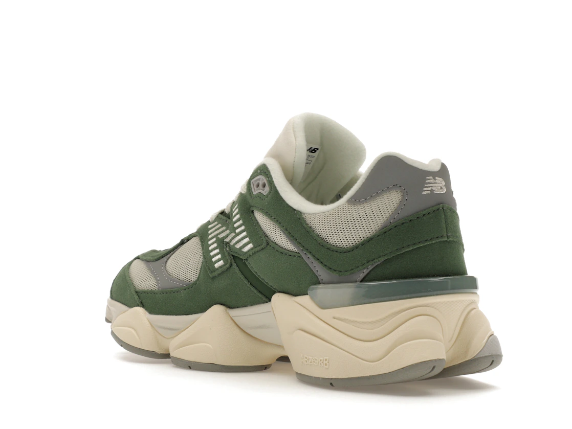 Vue 24 de New Balance 9060 Nori (GS)