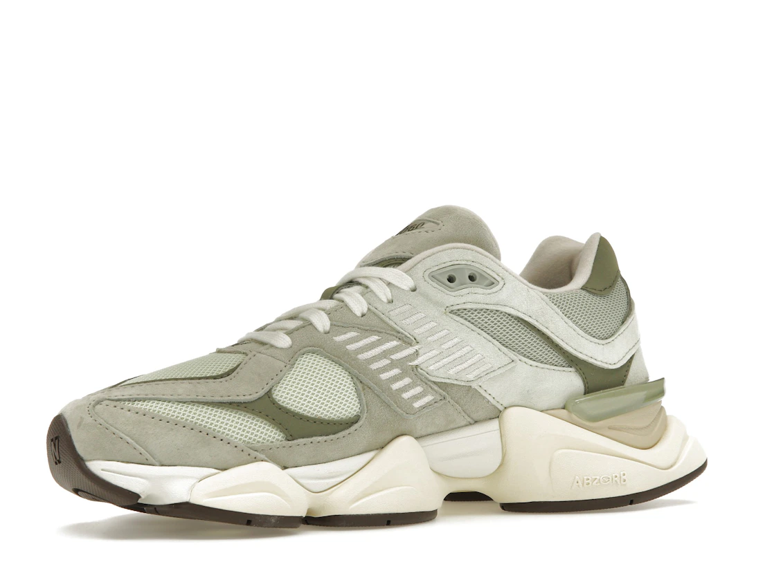 Vue 16 de New Balance 9060 Olivine