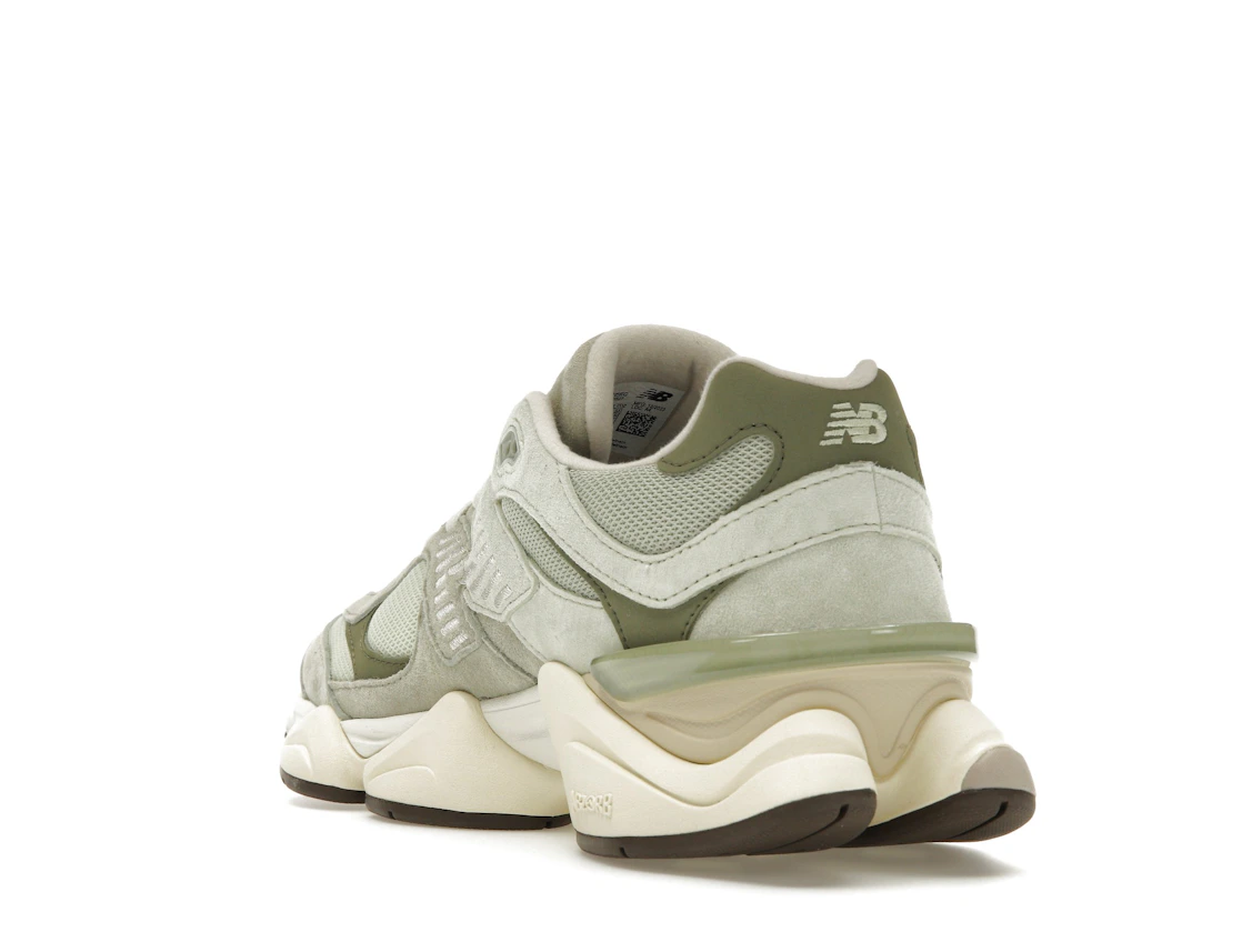 Vue 25 de New Balance 9060 Olivine