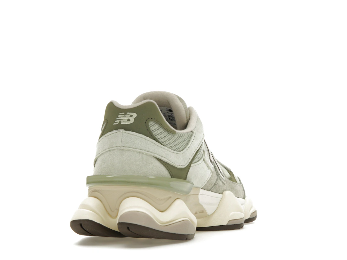 Vue 30 de New Balance 9060 Olivine