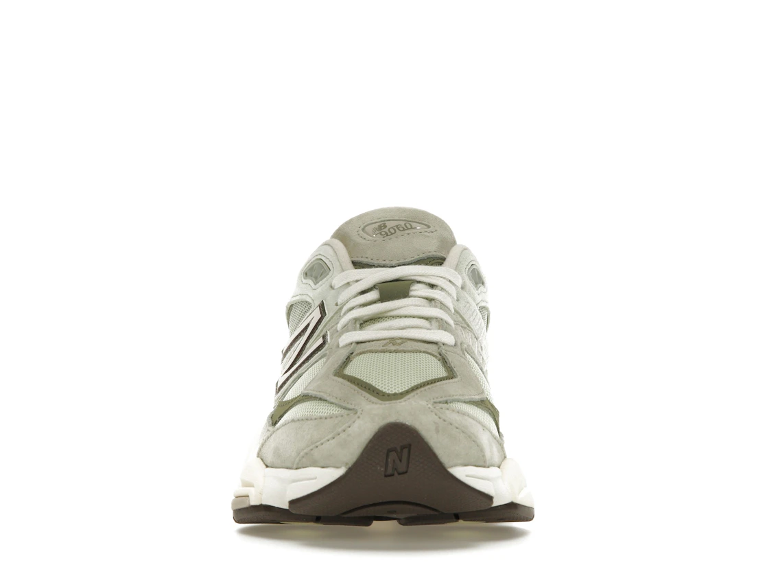 Vue 10 de New Balance 9060 Olivine