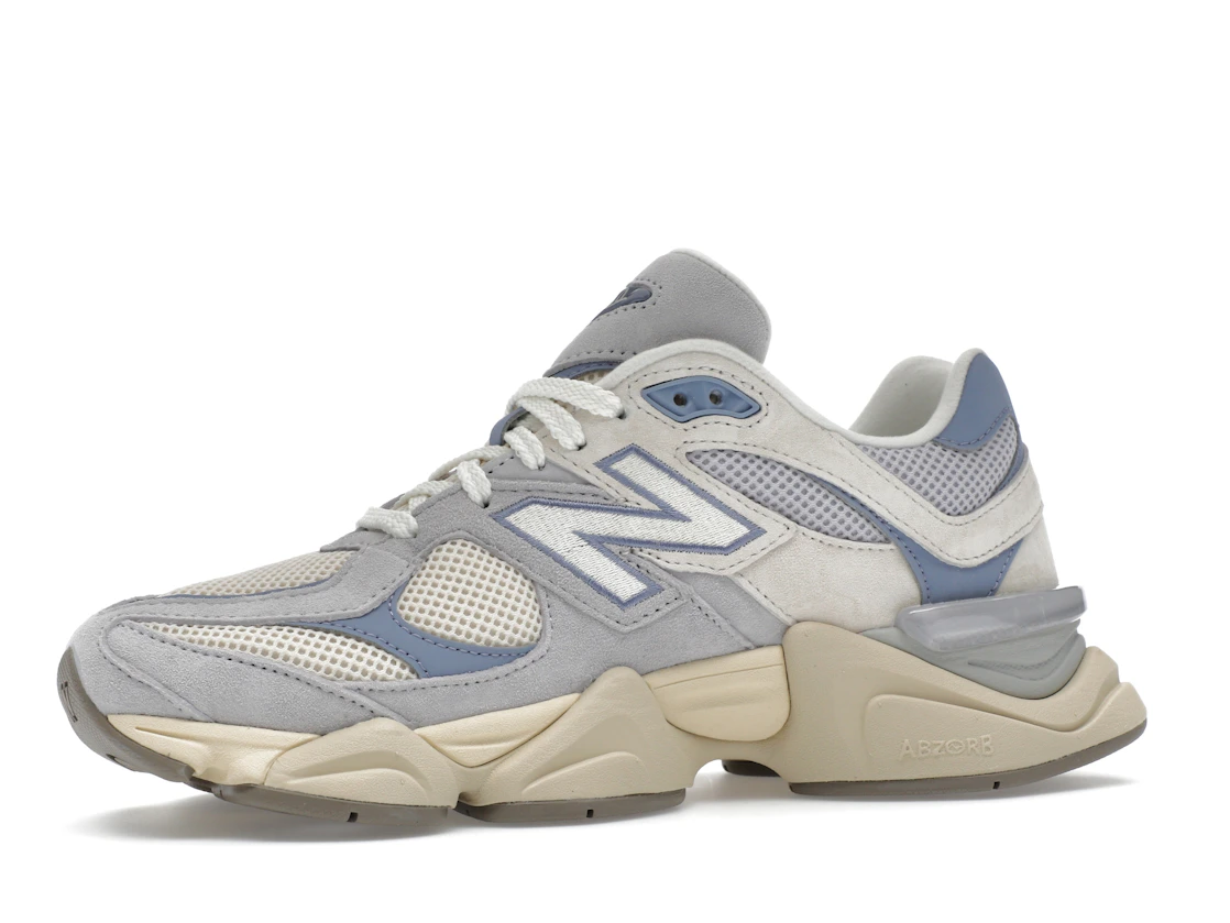 Vue 17 de New Balance 9060 Pearl Grey Linen