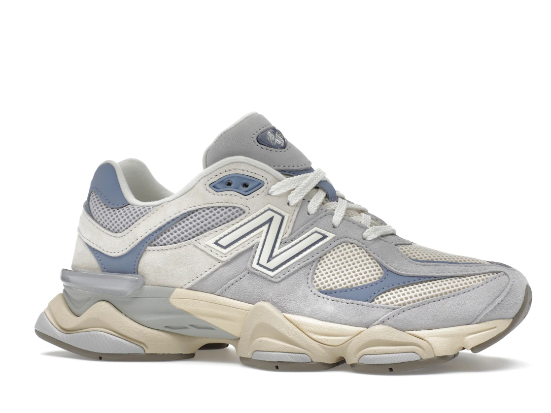 Vue 3 de New Balance 9060 Pearl Grey Linen