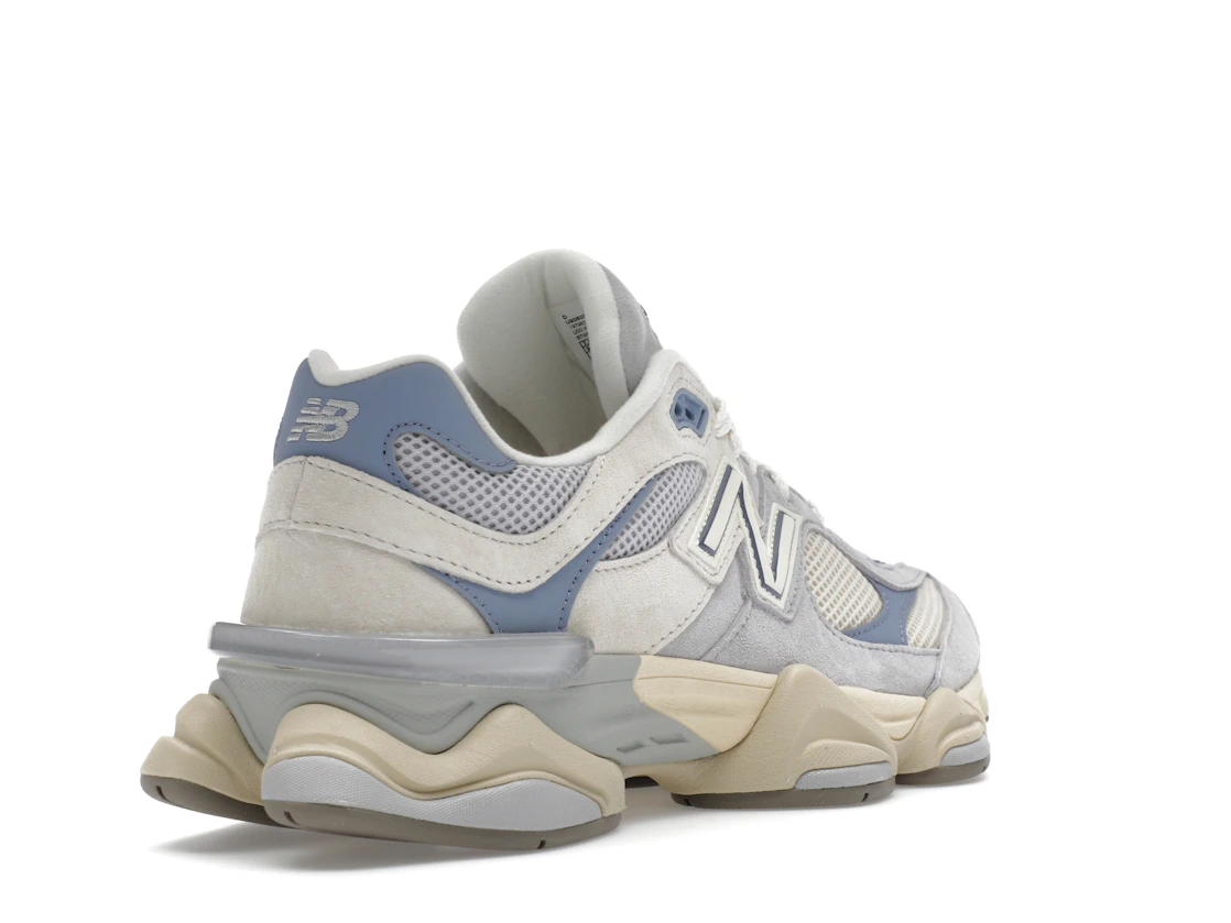 Vue 32 de New Balance 9060 Pearl Grey Linen