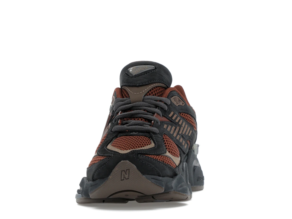 Vue 11 de New Balance 9060 Phantom Rich Oak