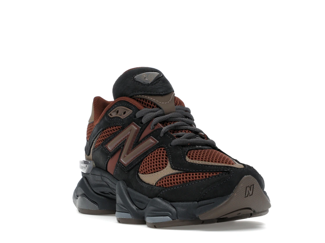 Vue 7 de New Balance 9060 Phantom Rich Oak
