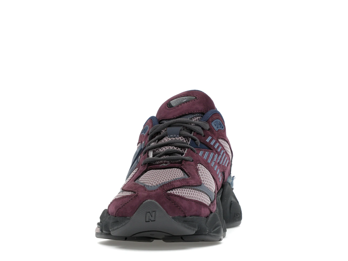 Vue 11 de New Balance 9060 Plum Brown Ice Wine