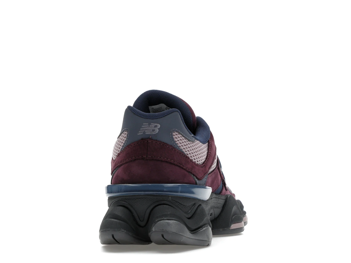 Vue 29 de New Balance 9060 Plum Brown Ice Wine