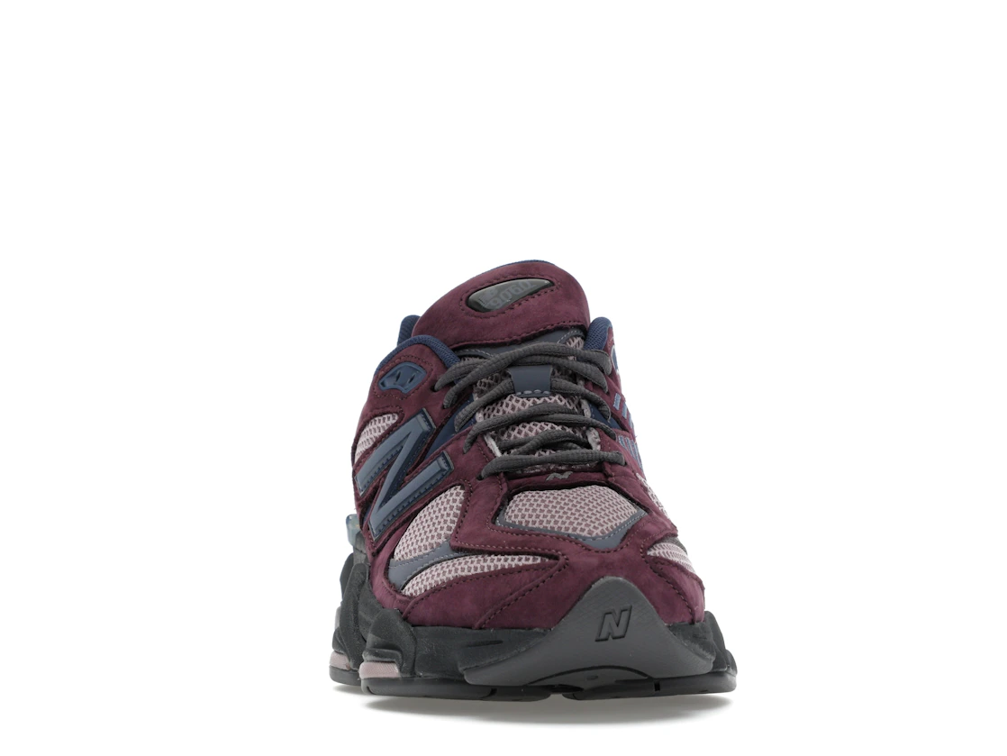Vue 9 de New Balance 9060 Plum Brown Ice Wine