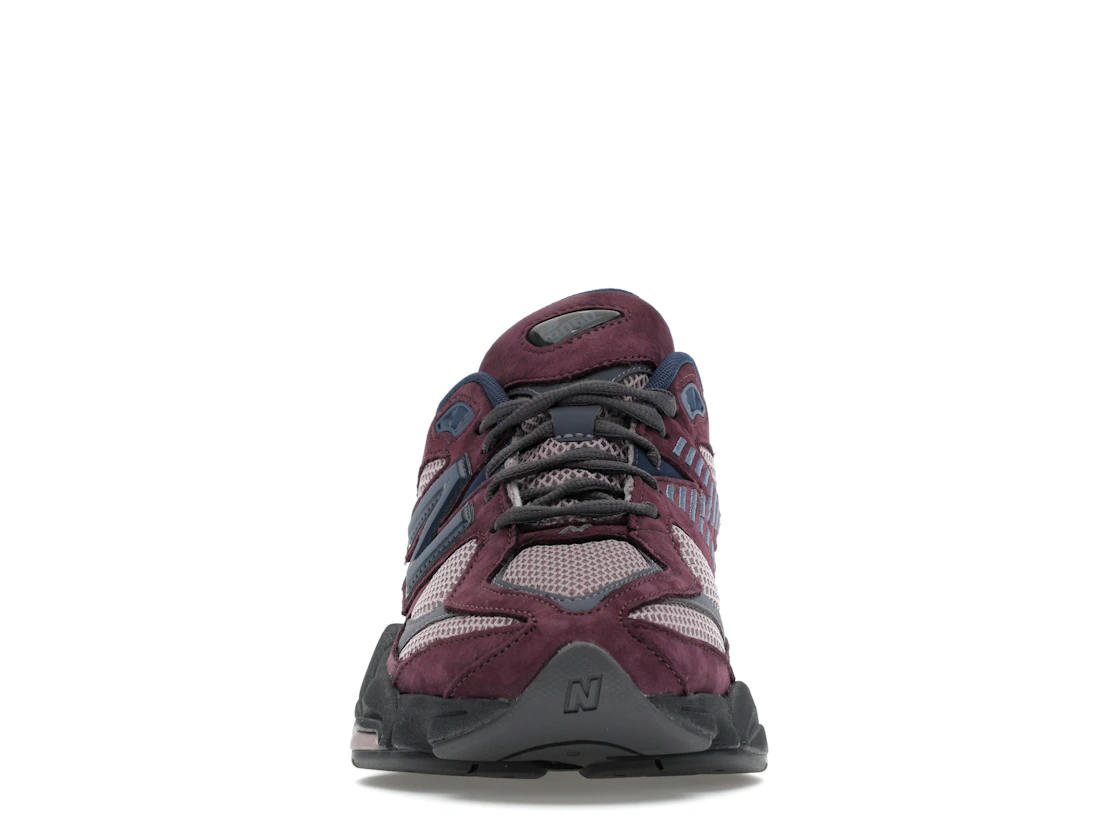Vue 10 de New Balance 9060 Plum Brown Ice Wine