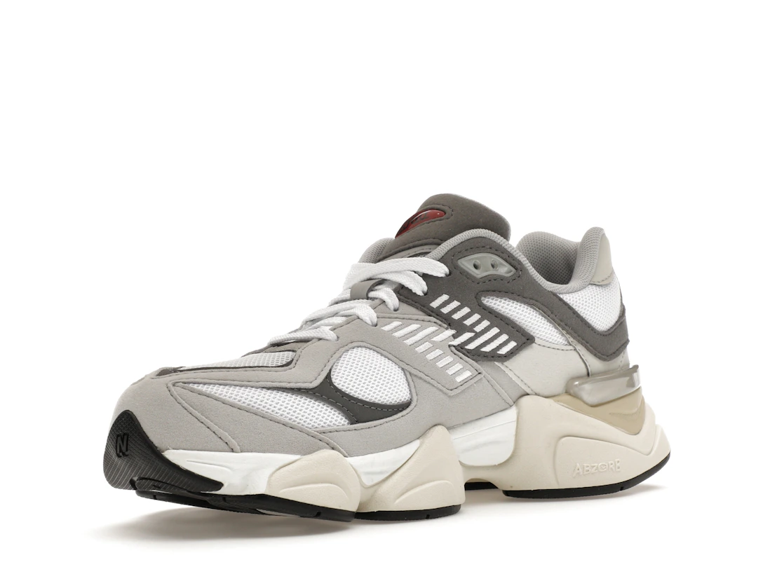 Vue 15 de New Balance 9060 Rain Cloud (GS)